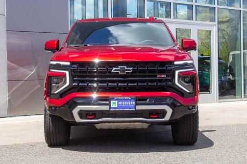 Radiant Red Tintcoat 2026 Chevrolet Tahoe Z71