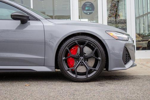 Nardo Gray 2026 Audi RS 7 4.0T Performance