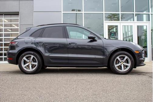 2019 Porsche Macan Base