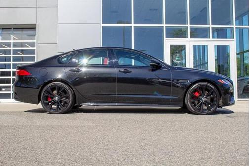 2024 Jaguar XF R-Dynamic SE P250 AWD Automatic