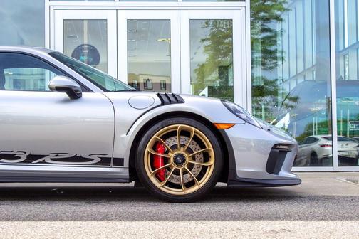 GT Silver Metallic 2019 Porsche 911 GT3 RS