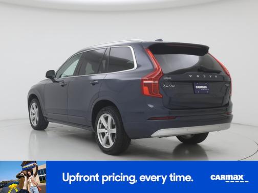 Blue 2022 Volvo XC90 T6 Momentum