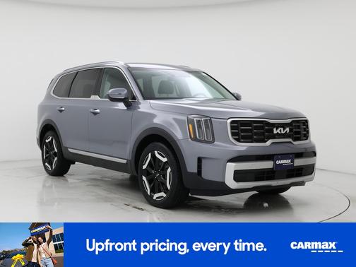 Silver 2025 Kia Telluride S