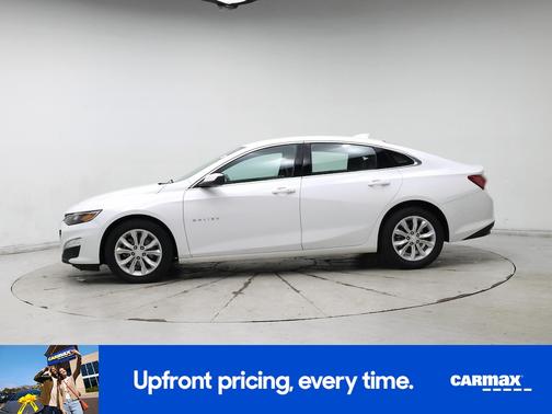 White 2022 Chevrolet Malibu LT