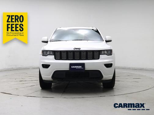 White 2018 Jeep Grand Cherokee Altitude