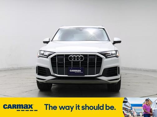 2023 Audi Q7 Premium Plus