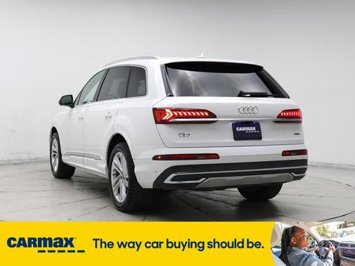2023 Audi Q7 Premium Plus