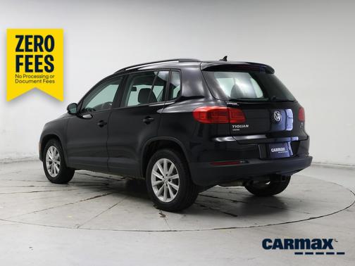 Gray 2017 Volkswagen Tiguan Limited