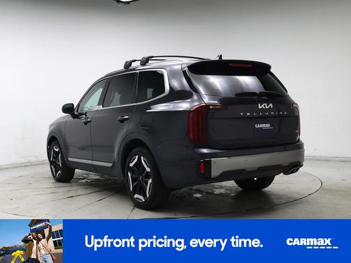 Gray 2025 Kia Telluride S
