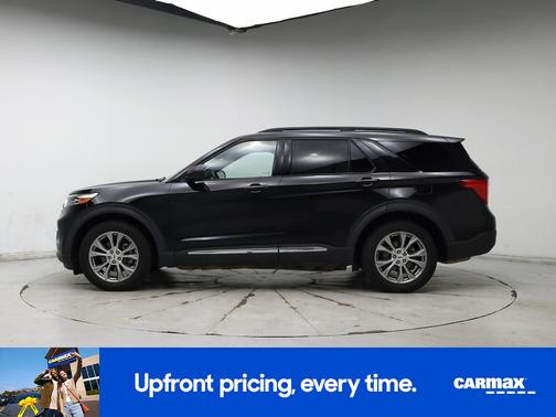 Black 2020 Ford Explorer XLT