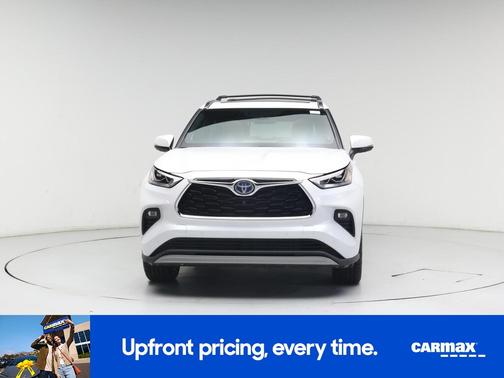 2022 Toyota Highlander Hybrid Platinum