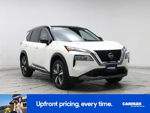White 2023 Nissan Rogue SL