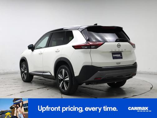 White 2023 Nissan Rogue SL
