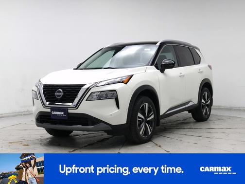 White 2023 Nissan Rogue SL