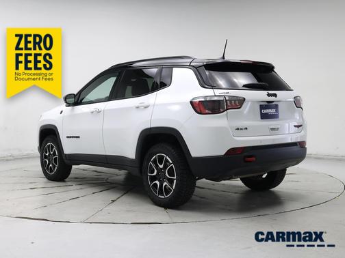White 2025 Jeep Compass Trailhawk
