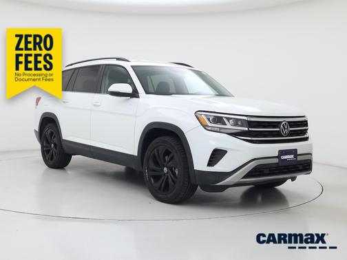 White 2023 Volkswagen Atlas SE w/Tech