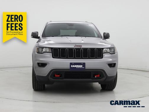 Silver 2020 Jeep Grand Cherokee Trailhawk