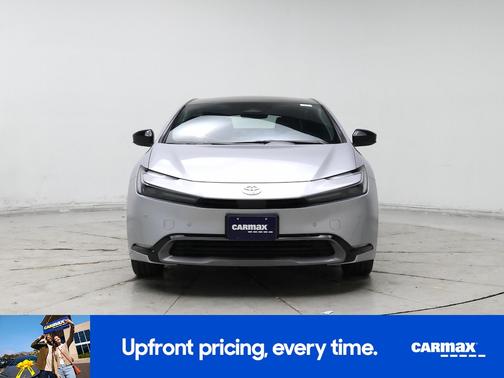 2025 Toyota Prius XLE