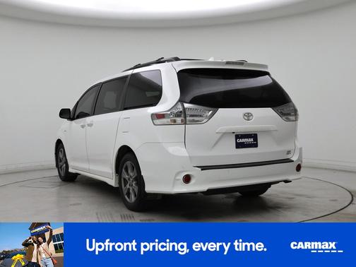 2019 Toyota Sienna SE