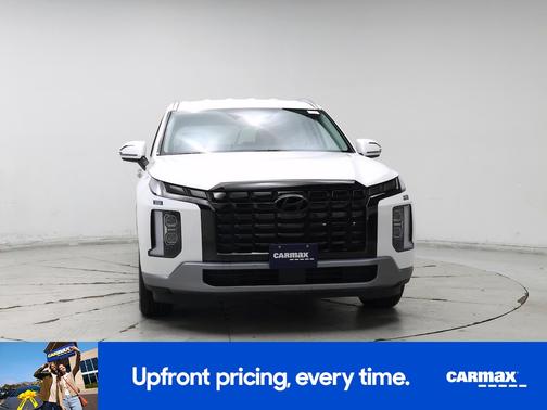 White 2023 Hyundai PALISADE SEL