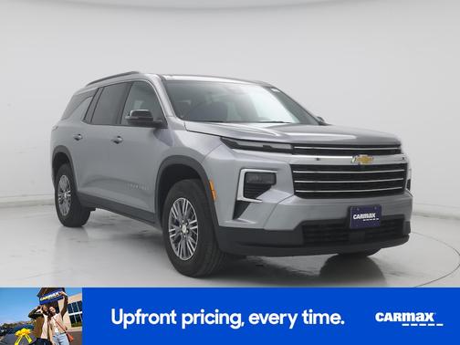Gray 2025 Chevrolet Traverse LT