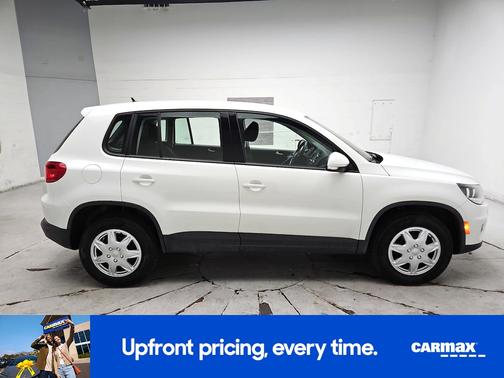 White 2018 Volkswagen Tiguan Limited