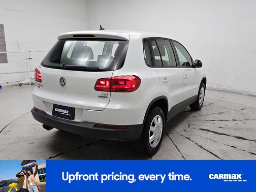 White 2018 Volkswagen Tiguan Limited