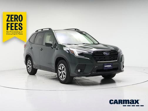 Green 2024 Subaru Forester Premium