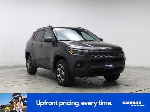 Gray 2022 Jeep Compass Trailhawk