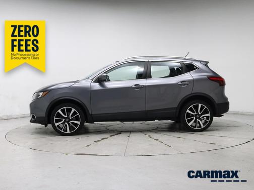 Gray 2019 Nissan Rogue Sport SL