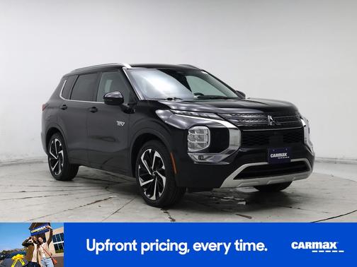 Black 2024 Mitsubishi Outlander PHEV SEL