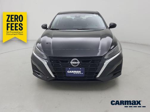Black 2025 Nissan Altima SV