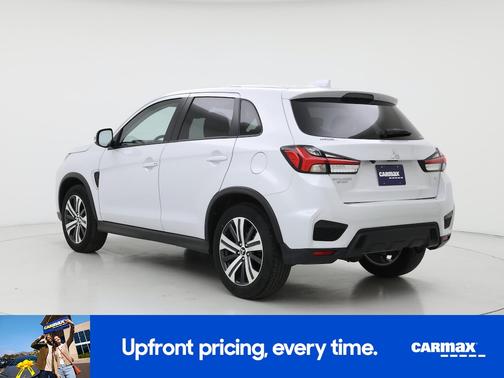 White 2025 Mitsubishi Outlander Sport SE