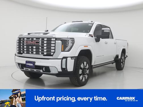 White 2024 GMC Sierra 2500 Denali