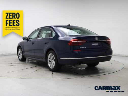 Blue 2018 Volkswagen Passat SE