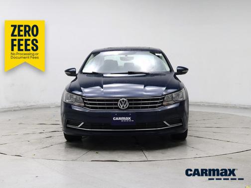 Blue 2018 Volkswagen Passat SE