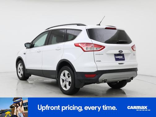 White 2016 Ford Escape SE