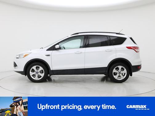 White 2016 Ford Escape SE