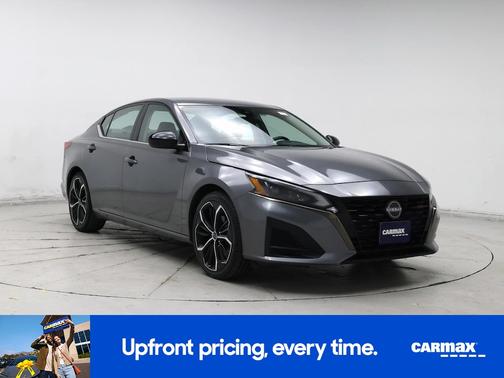 2023 Nissan Altima SR