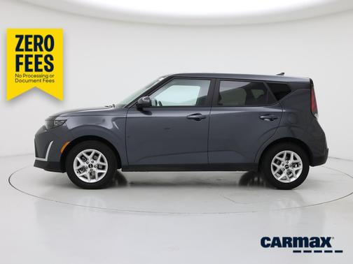 Gray 2025 Kia Soul LX