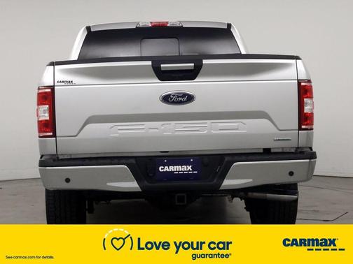 Photo 2 of 8 of 2019 Ford F-150 XLT