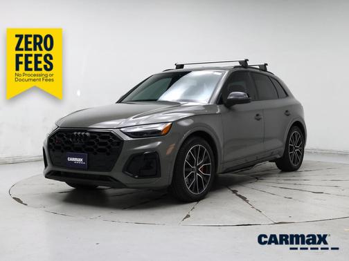 Gray 2023 Audi SQ5 Prestige