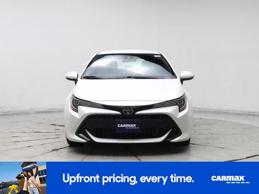 White 2020 Toyota Corolla Hatchback SE