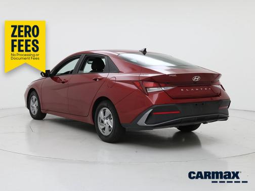 Red 2024 Hyundai ELANTRA SE