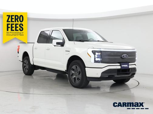White 2022 Ford F-150 Lightning Lariat