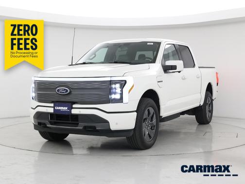 White 2022 Ford F-150 Lightning Lariat