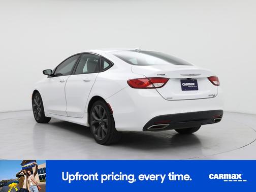 White 2015 Chrysler 200 S