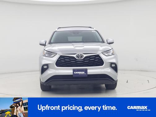 Silver 2021 Toyota Highlander XLE