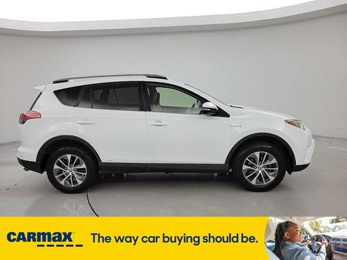 2017 Toyota RAV4 Hybrid XLE