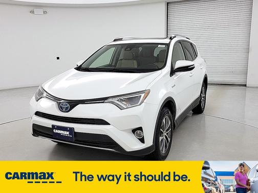 2017 Toyota RAV4 Hybrid XLE